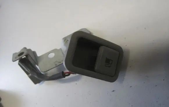 Hyundai Santa Fe Fuel tank opening switch 935552B000