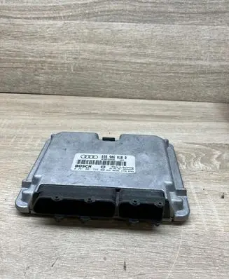 Audi A4 S4 B5 8D Engine control unit/module 038906018R 0281001726