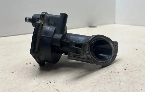 Vacuum pump