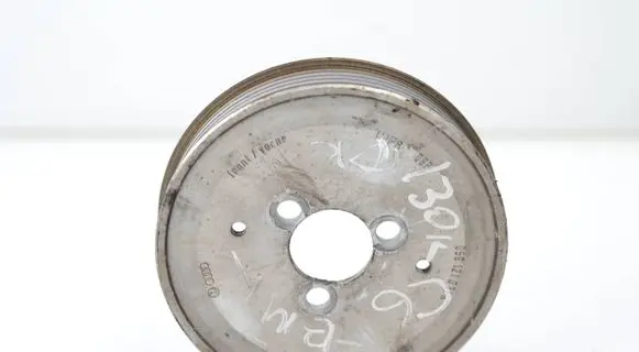 Audi A6 S6 C5 4B Water pump pulley 059121031H