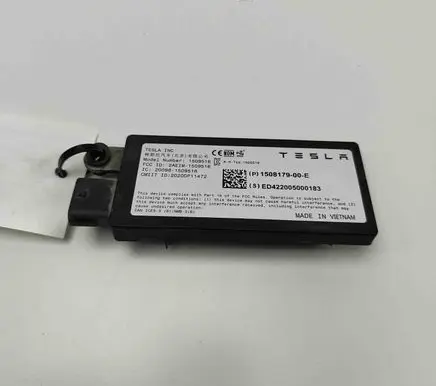 Tesla Model Y Bluetooth control unit module 150817900E