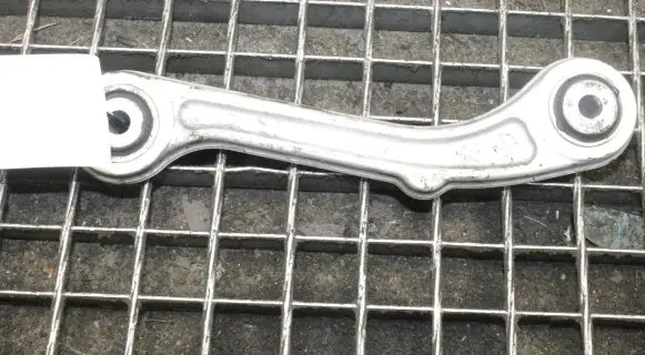 Maserati Ghibli Rear upper control arm/wishbone