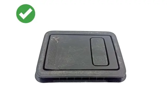 Mercedes-Benz CLS C219 Other trunk/boot trim element A2206800214