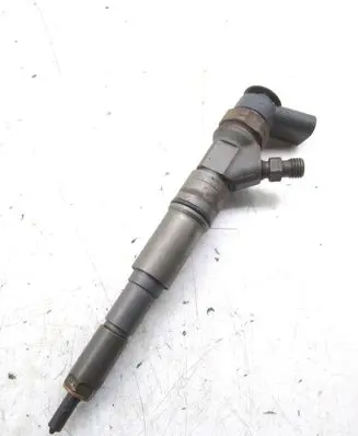 BMW 1 E81 E87 Fuel injector 0445110209 7794435