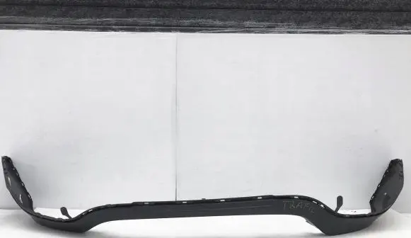 Renault Trafic III (X82) Front bumper lip 620223380R