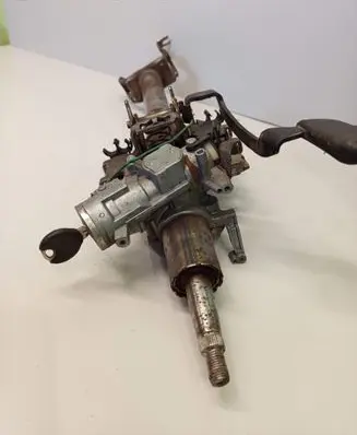 Ford Probe Steering wheel axle