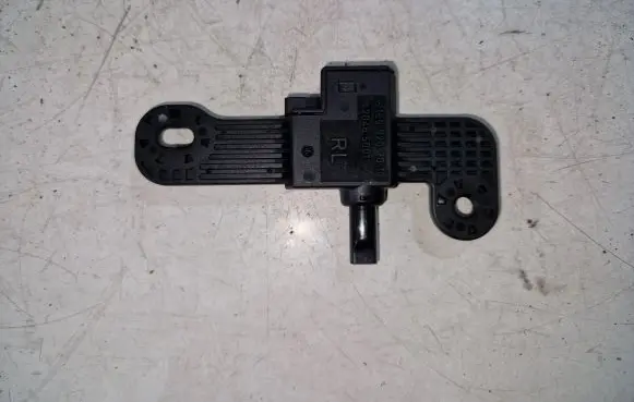 Mercedes-Benz B W245 Seat pressure sensor A1698207010