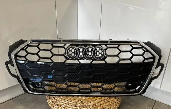 Audi A5 Front grill 8W6853651B 8W5853651BJ