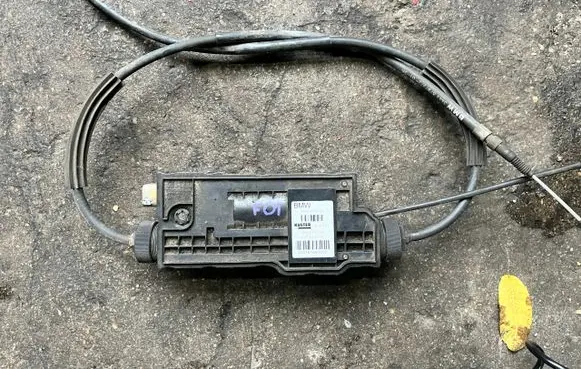 BMW 7 F01 F02 F03 F04 Hand brake control module 6797789