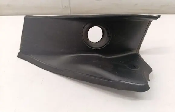 BMW iX1 Rear/tail light trim molding 9448830