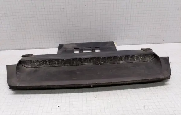 Volvo S60 Third/center stoplight 148316