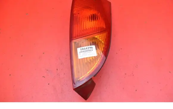 Ford Focus Rear/tail lights XS4X-13404