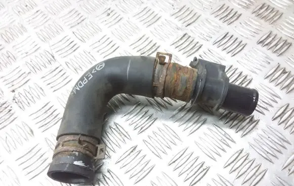 Mazda 6 Engine coolant pipe/hose