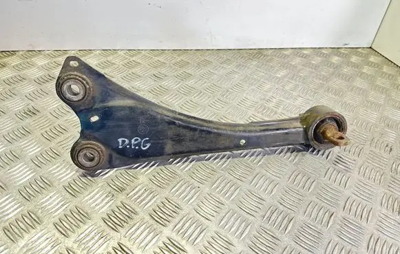 Toyota Auris E180 Rear control arm