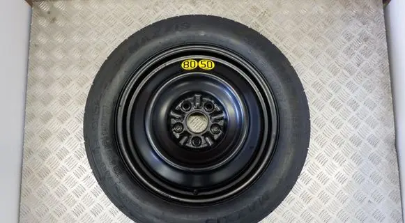 Toyota RAV 4 (XA40) R17 spare wheel 4261142470