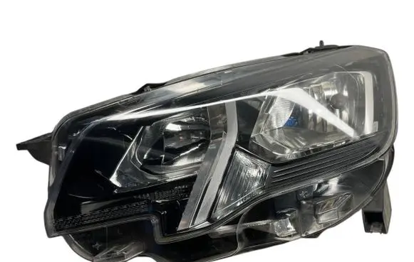Peugeot Partner III Headlight/headlamp 9816826980