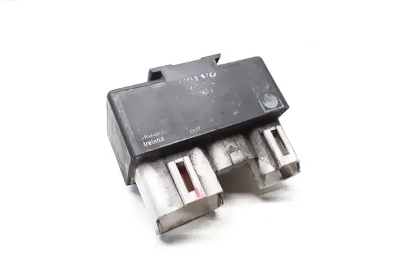 Volvo S70 V70 V70 XC Coolant fan relay 8442934