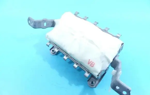 Toyota Land Cruiser (J200) Passenger airbag IMPRK1101984