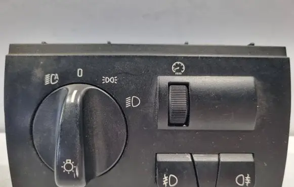 BMW X5 E53 Light switch 6909775 037045061 151147