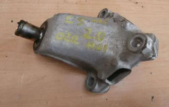 Citroen C5 Engine mounting bracket 9681855180