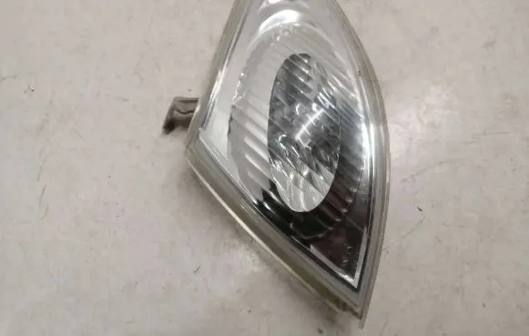 Front indicator light