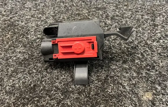 Audi A5 Current control relay 8W0941823F
