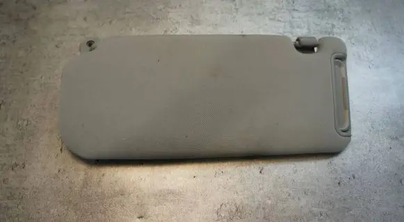 KIA Sorento Sun visor