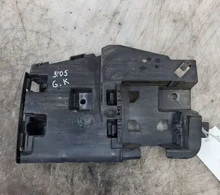 Volvo V60 Rear bumper mounting bracket 31352284