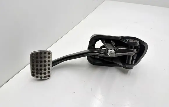 Mercedes-Benz C W205 Brake pedal A2052920415