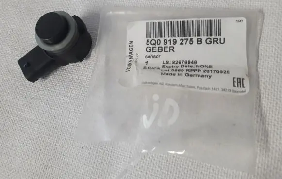 Audi A3 S3 8V Parking PDC sensor 5Q0919275B