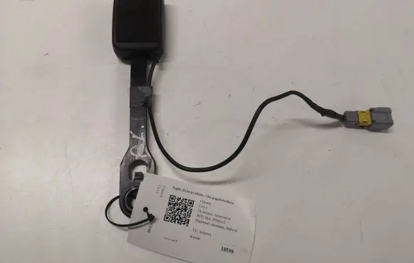 Citroen C6 Front seatbelt buckle