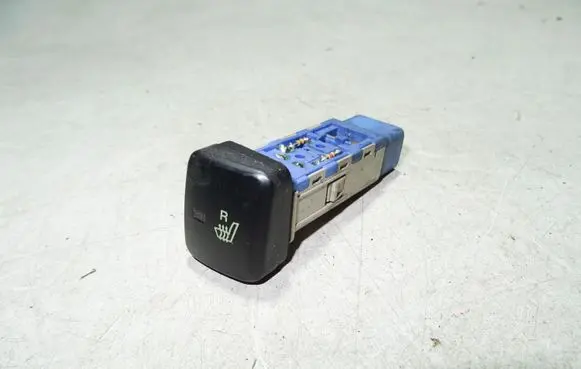 Hyundai Santa Fe Seat heating switch 202002962