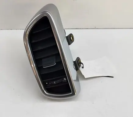 Porsche Cayenne (92A) Dashboard air vent grill cover trim 7P5819704A