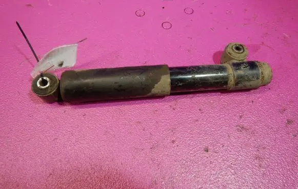 Rear shock absorber/damper