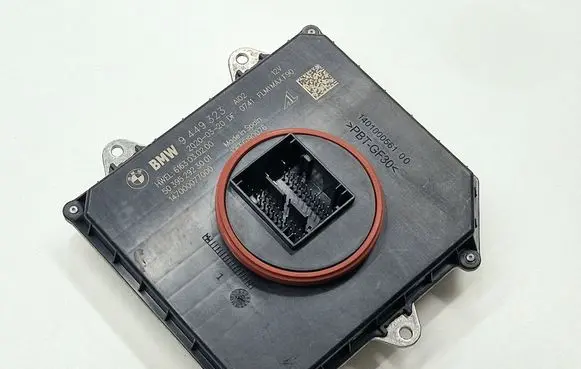 BMW M5 F90 LED ballast control module 9449323 63119449323 503952923001