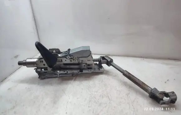 Steering wheel axle