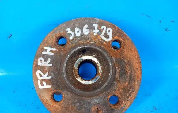 Mini One - Cooper R57 Rear wheel bearing hub 31226776162