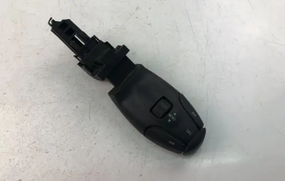 Peugeot 307 Indicator stalk 9643454880
