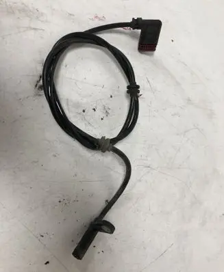 Mercedes-Benz C AMG W204 ABS rear brake sensor A0395452928