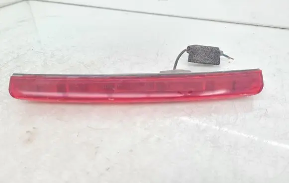 Toyota Avensis T250 Third/center stoplight