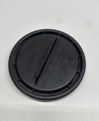 Volkswagen Touran I Headlight/headlamp dust cover 15822200