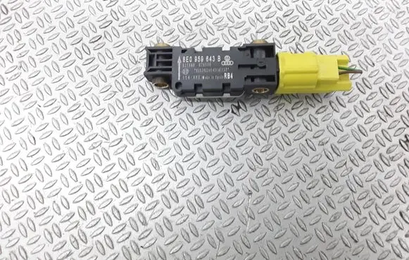 Seat Exeo (3R) Airbag deployment crash/impact sensor 8E0959643B