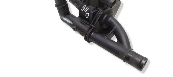 Ford Fiesta Thermostat/thermostat housing 9684476080