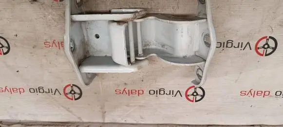 Renault Trafic III (X82) Rear door lower hinge 904108626R 93458937