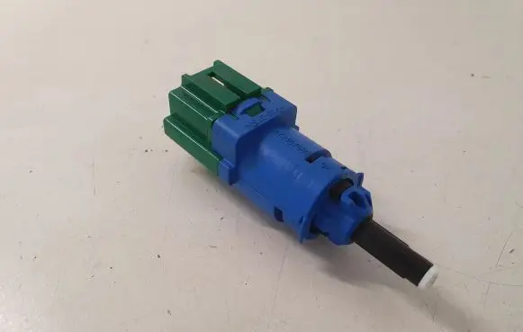 Peugeot 508 Brake pedal sensor switch 9672407680