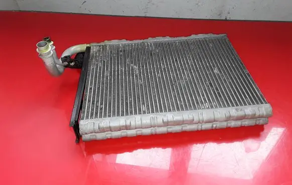 Mercedes-Benz C W204 Air conditioning (A/C) radiator (interior) A2048300058 K7674005