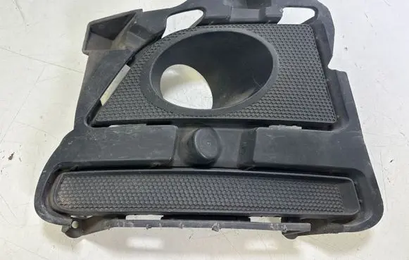 Ford Mustang V Front fog light trim/grill DR3317B968B