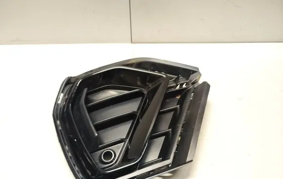 Audi Q3 F3 Front bumper lower grill AU326Q3 83A807681D