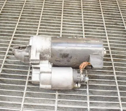 Mercedes-Benz C W204 Starter motor 0001139043 A6519062400