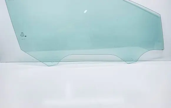 Ford Fiesta Front door window/glass (coupe) C1BBB21410AA 1801401